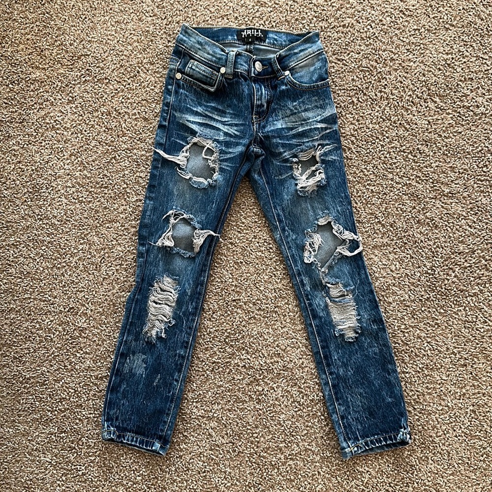🦕Boys Destroyed Jeans🦕